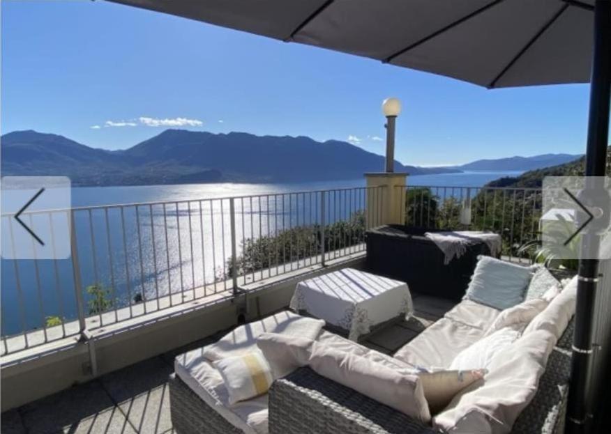 Residenza Le Camelie Appartement Oggebio Buitenkant foto