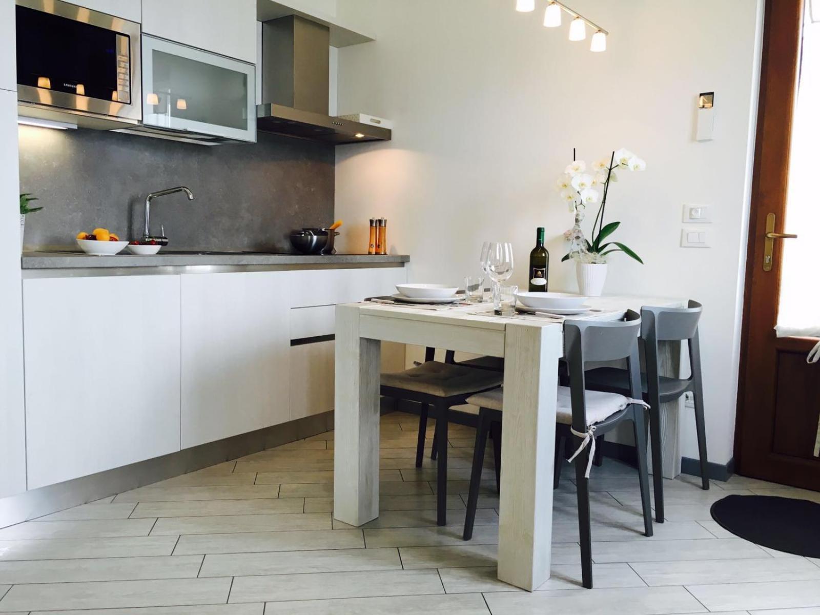 Residenza Le Camelie Appartement Oggebio Buitenkant foto